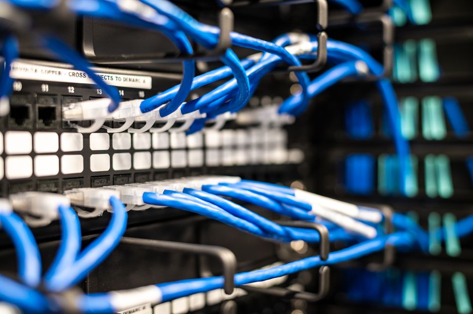 Cấu hình bản ghi DNS cho email tên miền riêng